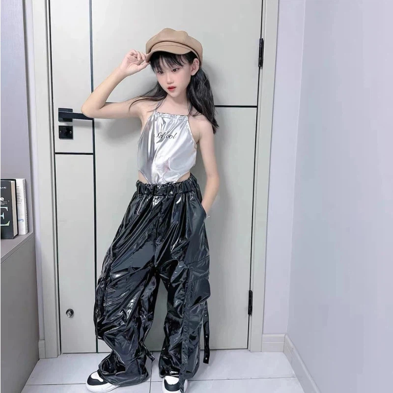 New Children Stage Performance – Street Fashion Show Bewertung und Preis